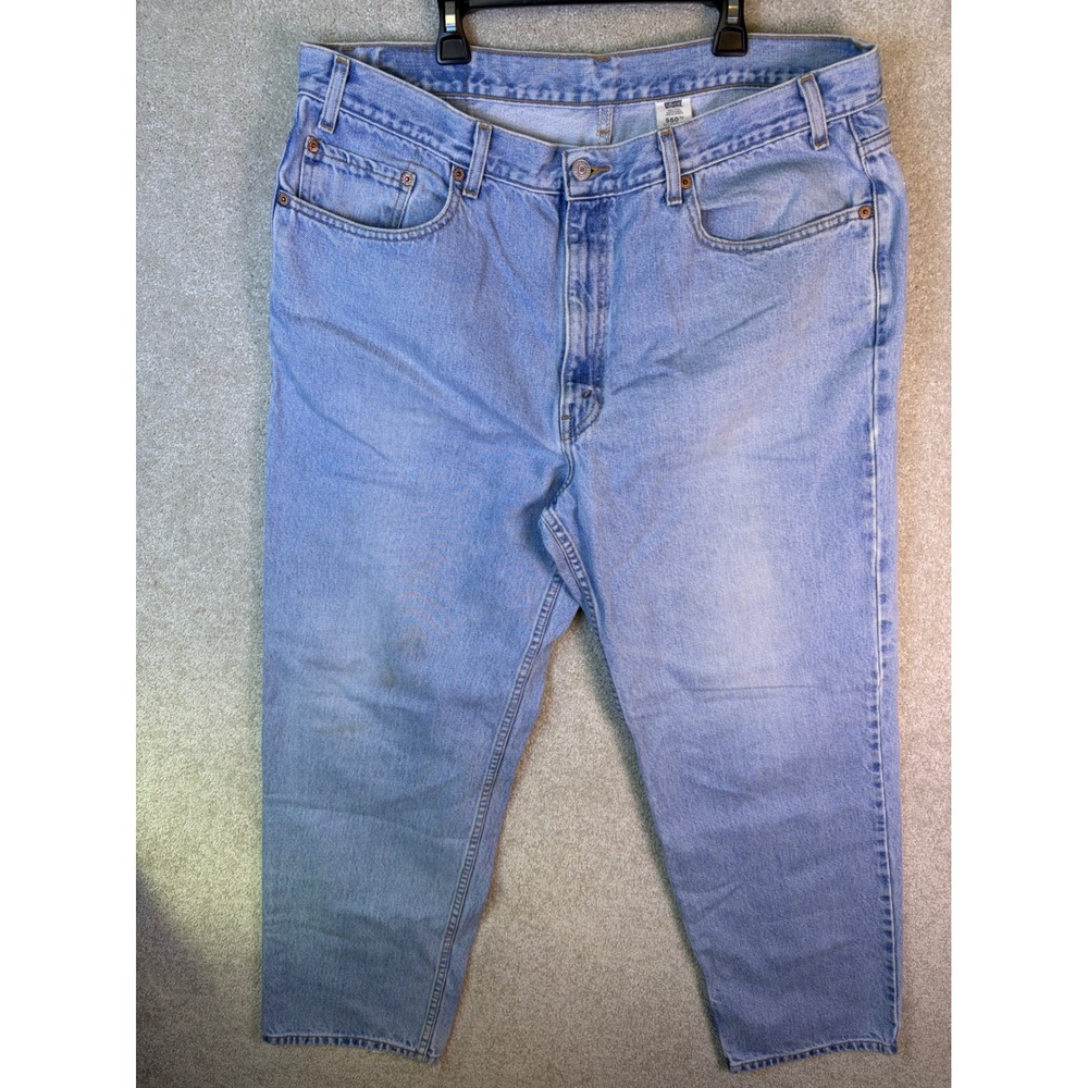 Vintage Levis 550 Relaxed Fit Jeans Mens 40x30 Light Blue Denim 1990s y2k READ
